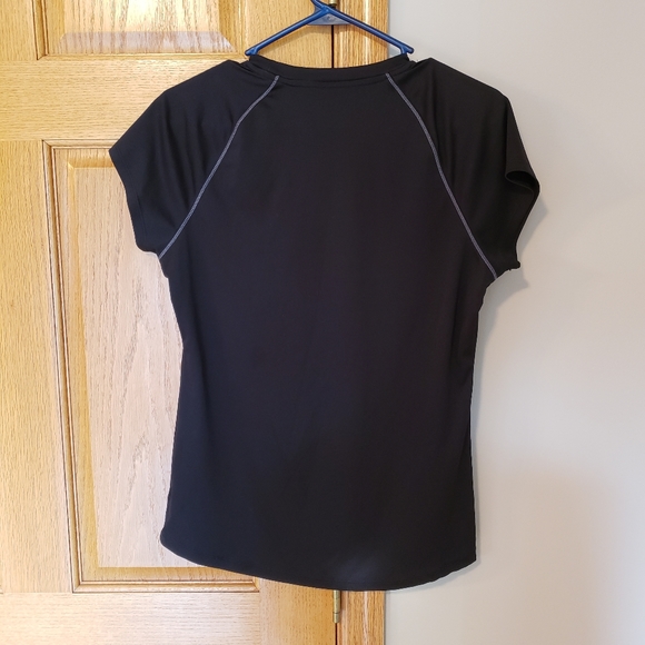 Champion Short Sleeve - Picture 3 of 3